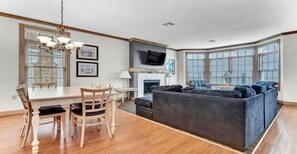 TV, fireplace