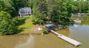 Exterior - "3X THE FUN" at Lytton's Hideaway! Pet friendly! Sleeps up to 14! Boat Rental!  (Catawba)