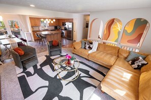 Smart-TV og stereoanlegg