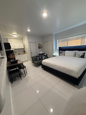 1 Schlafzimmer, Bügeleisen/Bügelbrett, WLAN, Bettwäsche