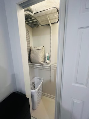 Interior - Private Paradise in Miami !!

Brand new apartment
Great location
Family friendly (Miami)