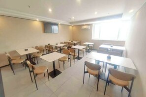 Unclassified image, 4 of 15, button - Taishangdeng Hotel (Beijing Daxing Huangyi Road Public Security University Branch) (Beijing)