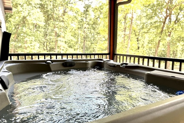 Bain à remous extérieur