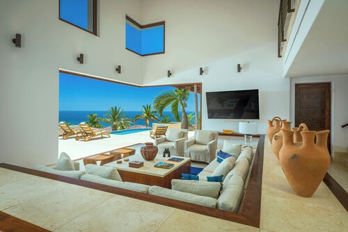 Casa Rayrae Ocean View