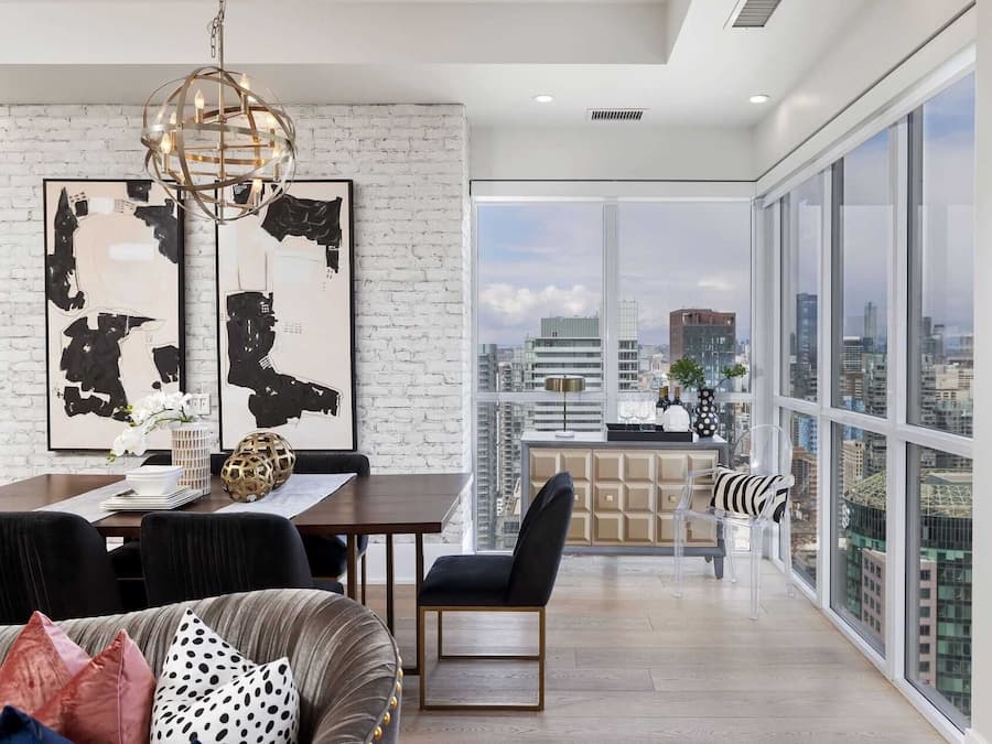 Signature Suite, City View, Executive Level | In-room dining