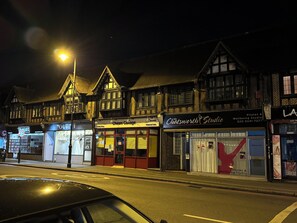 Exterior - Cheam Apartment (Cheam)