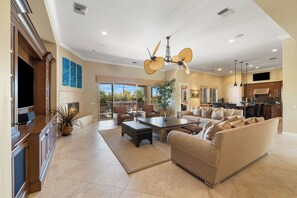 Unclassified image, 2 of 50, button