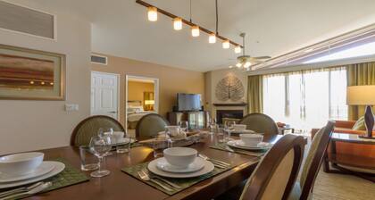 Beautiful 2 BR Condo Suite!