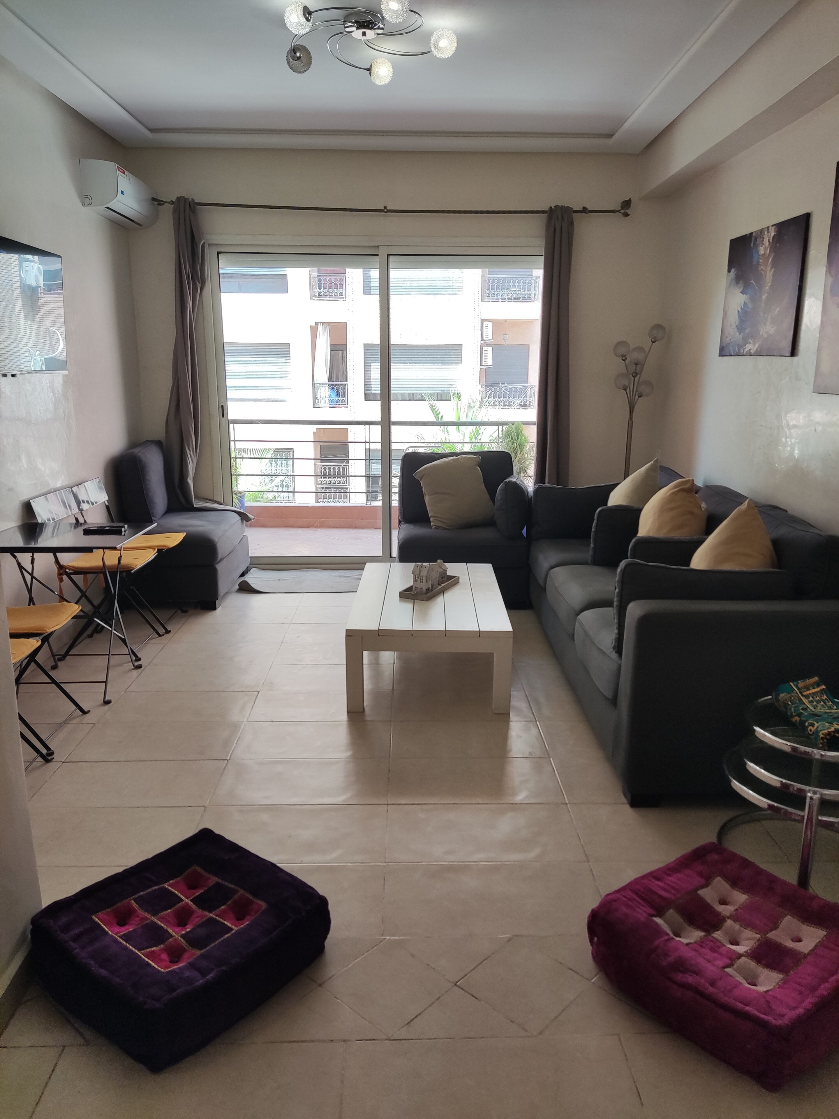 Smart TV, DVD player