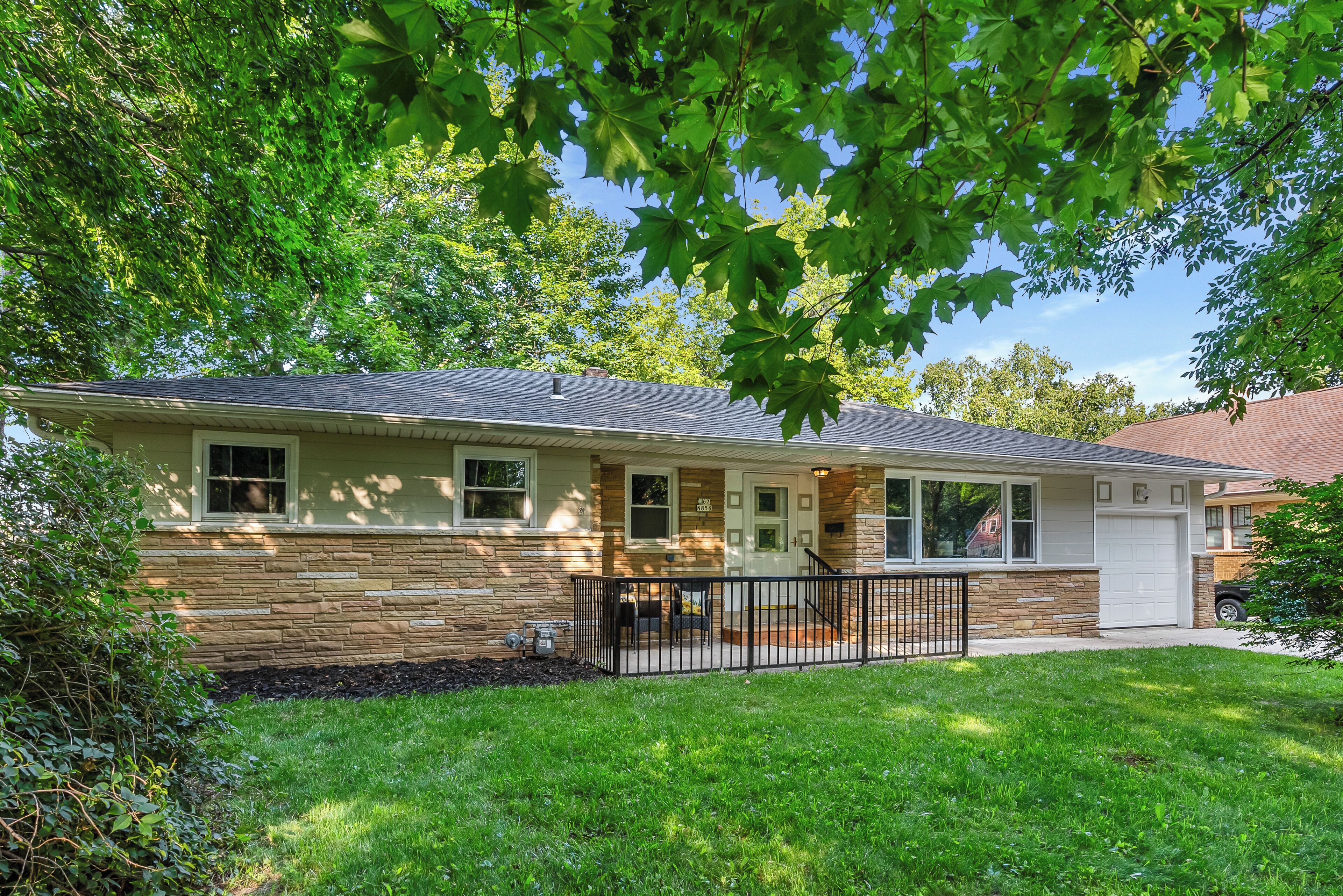 Fairground Flat - Cedarburg 3 bedroom home!