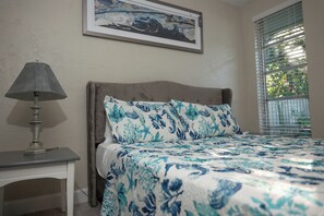 4 soveværelser, skrivebord, strygejern/strygebræt, weekendseng