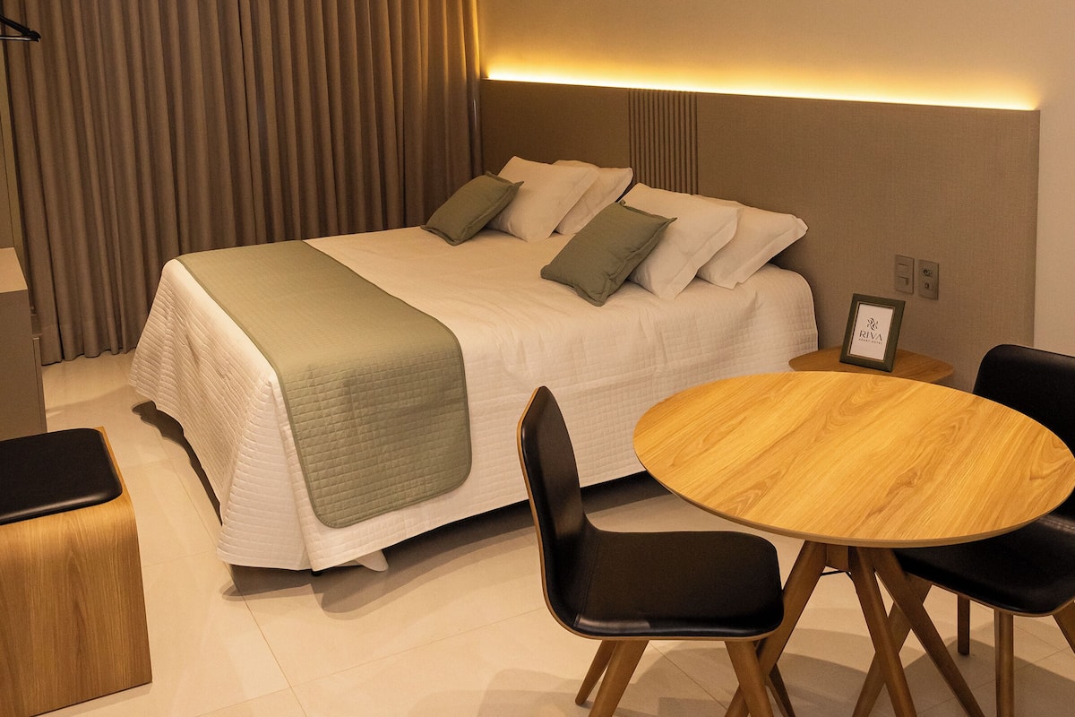 Luxe kamer, 1 slaapkamer, uitzicht op stad | Gratis wifi, beddengoed