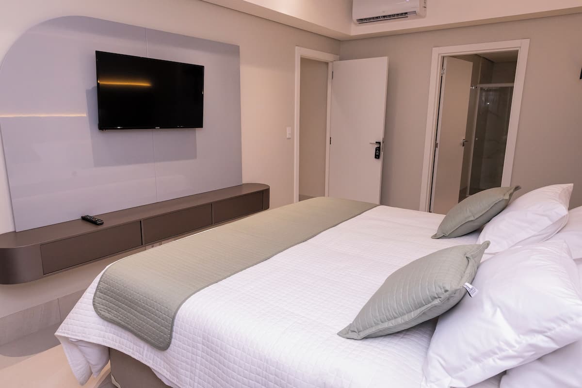 Premium kamer, keuken, uitzicht op stad | Gratis wifi, beddengoed