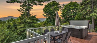 Cottage with water view and hot tub - Le pin blanc