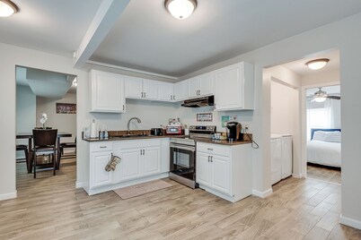 ATL's NEW Hottest Vibe, Spacious 7-bedroom house