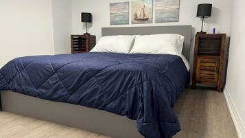 1 bedroom, desk, iron/ironing board, free WiFi