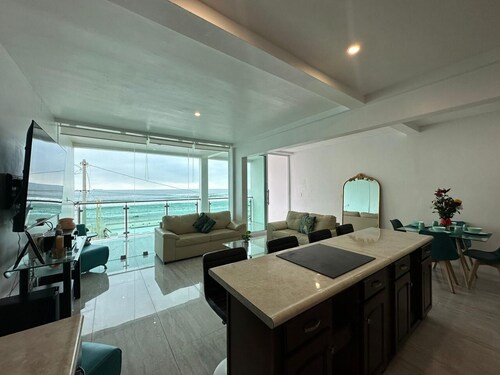 Ocean Front View Beach House 3-bedroom with WiFi in Playas de Rosarito and more.