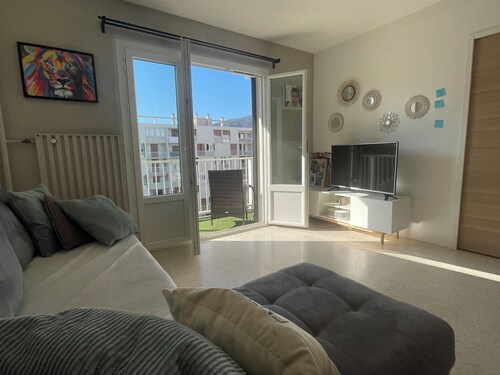 A 10mn des plages ! Appartement familial au cœur du village de La Valette du var