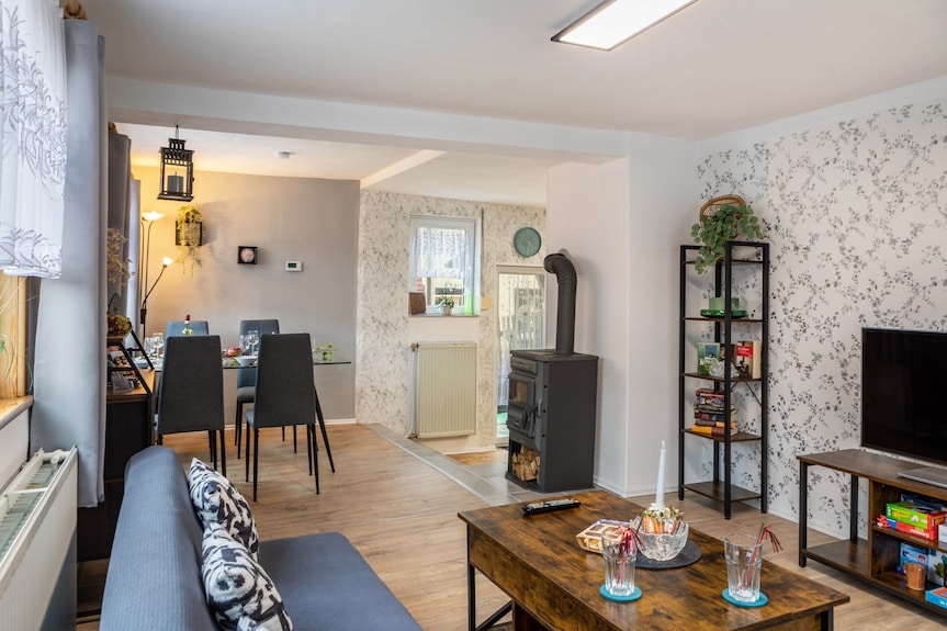 Ferienwohnung Fleißige Biene" Mit Bergblick, Privater Terrasse Und Wlan - Bad Liebenstein