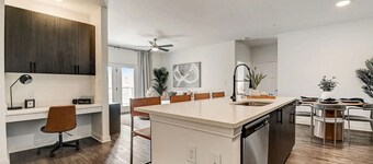 Modern Cozy 2-bdrm 2-bath Escape
