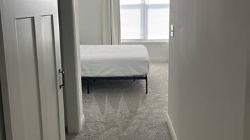 2 camere, ferro/asse da stiro, Wi-Fi gratuito, lenzuola