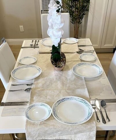 Exotic home 3bed2bath 20min to beach downtown