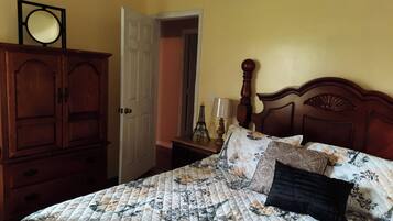 3 bedrooms, WiFi, bed sheets