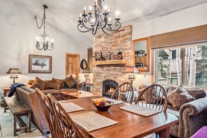 Interior - 2BR Keystone Condo, Near Ski Lifts & Trails (Keystone)