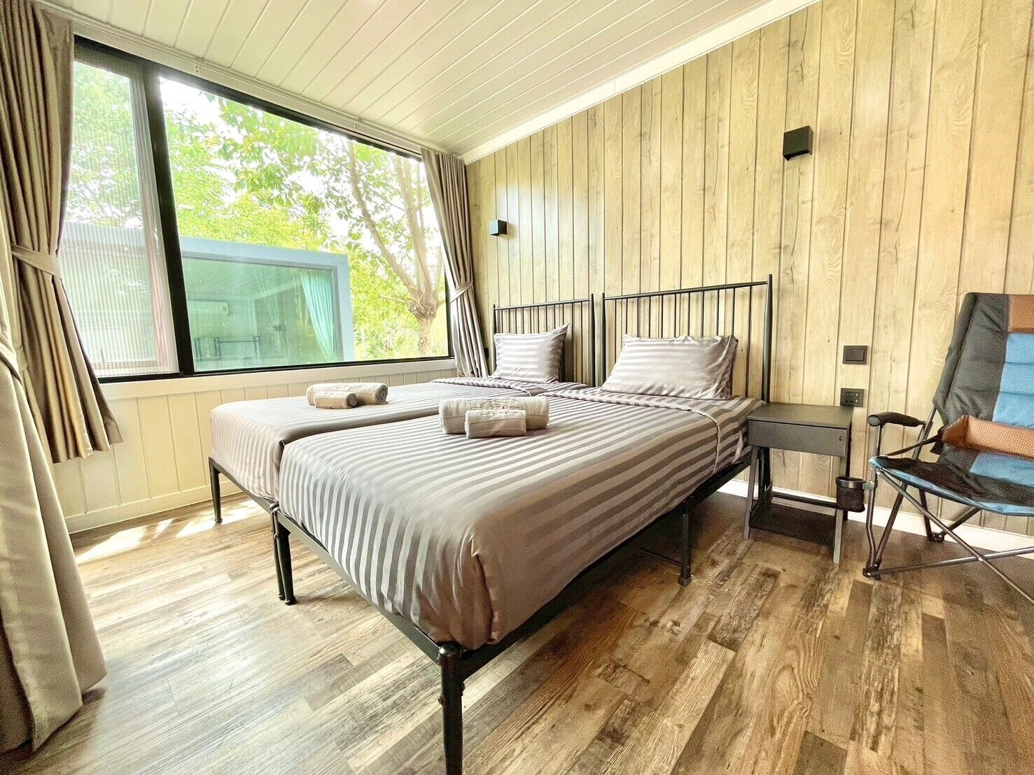 Superior Twin Room, Garden View | Blackout drapes, free WiFi