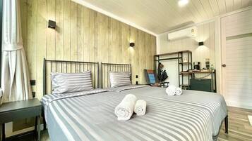Superior Twin Room, Garden View | Blackout curtains, free WiFi