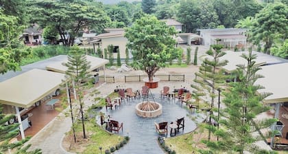 Wonder Mountain Resort