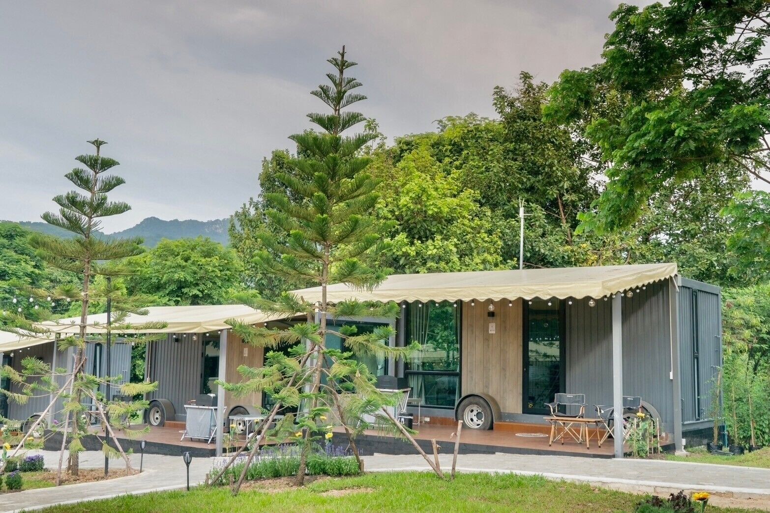 Superior Twin Room, Garden View | Terrace/patio