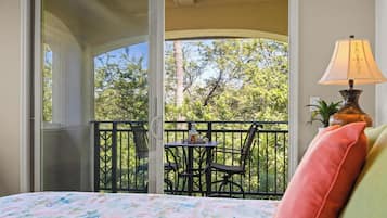 2 bedrooms, in-room safe, iron/ironing board, travel crib