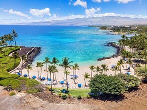 Sun loungers, beach towels - ☀Private Unit Like No Other ☀Serene, Tranquil, Fully Equipped ☀ (Waimea)