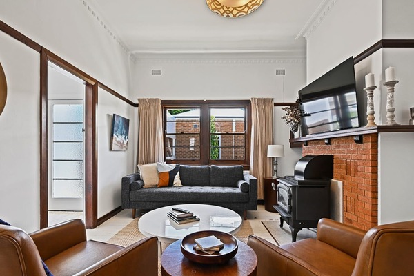 Heritage Oasis on Kite | Short Stroll to CBD