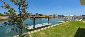 A Waterside Paradise