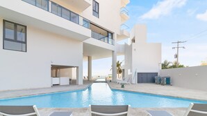 Pool - Zantamar 307B: Beachfront Suites w Ocean Views (Cruz de Huanacaxtle)
