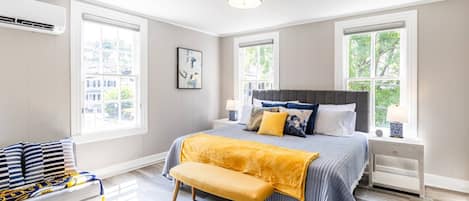 1 bedroom, iron/ironing board, free WiFi