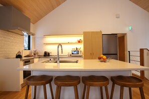 Family Chalet, Balcony, Mountain View | Private kitchen | Electric kettle, toaster - Hinoki Chalet (Hakuba)