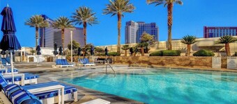 Executive-style stay at Trump International in Las Vegas