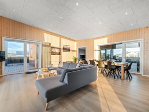TV, fireplace - "Marius" - 400m from the sea by Interhome (Hvide Sande)