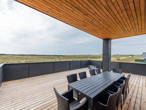 Outdoor dining - "Marius" - 400m from the sea by Interhome (Hvide Sande)