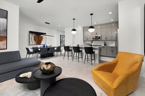 Exterior - Vor4856hw: 4 Bed, Safari, Pool (Orlando)