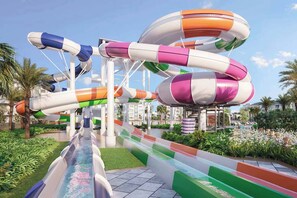 Exterior - Vor4802hw: 4 Bed, Robot Warriors, Pool (Orlando)