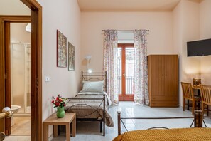 1 bedroom, WiFi, bed sheets