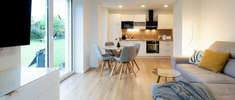 Smart TV, mesa de ping pong