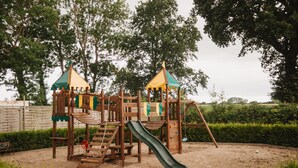 Children’s area - Kavaliershaus Erdgeschoss mit Eigener Terrasse im Henriettenhof (Grömitz)