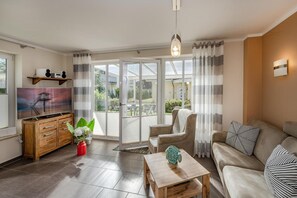 TV, DVD player, stereo