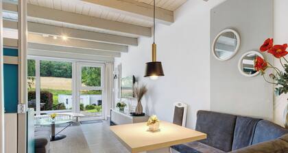 'Apartment am Wald' mit privater Terrasse und Gemeinschaftsgarten