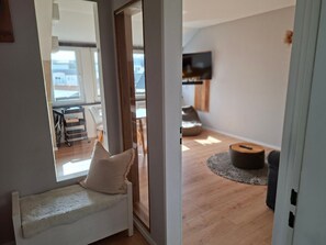TV, video games, DVD player - Apartment 'Möwennest By Deju' with Wi-Fi (Norderney)